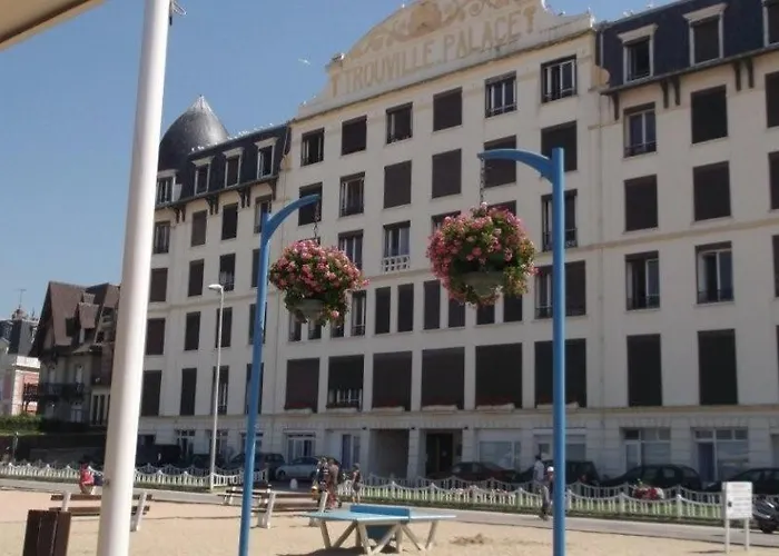 شقة Paradis Les Pieds Sur Le Sable Palace